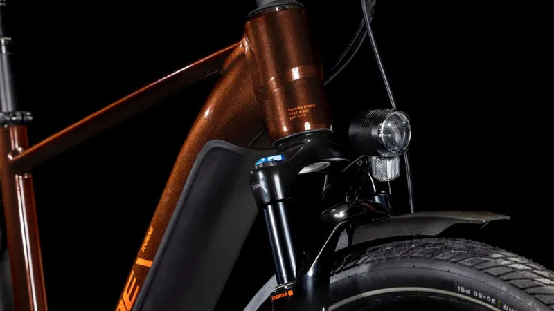 Cube Touring Hybrid Pro 625 2025 in Red-5